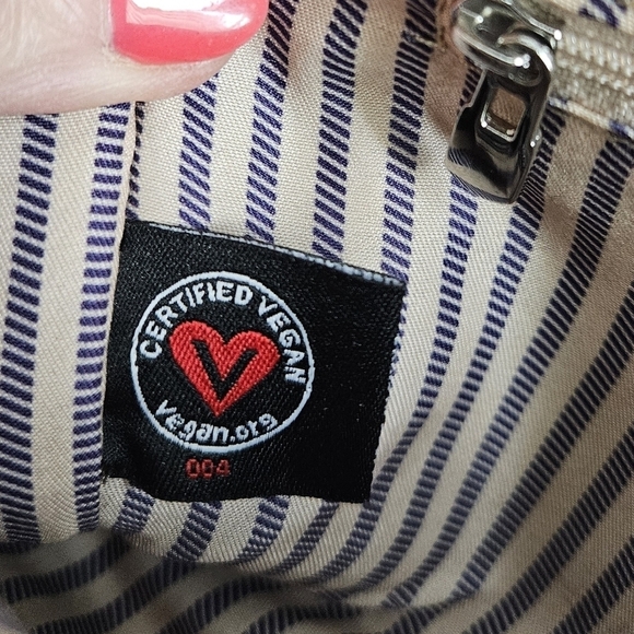 URBAN EXPRESSIONS BLACK DENIM CROSSBODY SILVER CHAIN - Picture 9 of 10